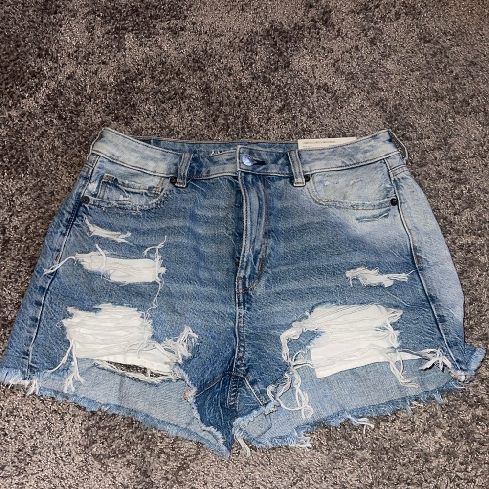 American Eagle comfort stretch waistband mom shorts
